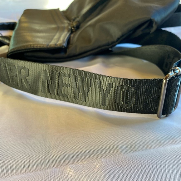 NWT Botkier NY - Black Backpack Purse Bag - Small Cute - Picture 4 of 7